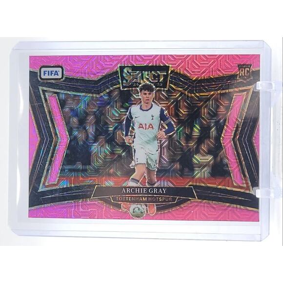 ARCHIE GRAY 2024 SELECT FIFA FIELD LEVEL ROOKIE PINK MOJO RC /299 - Picture 1 of 2
